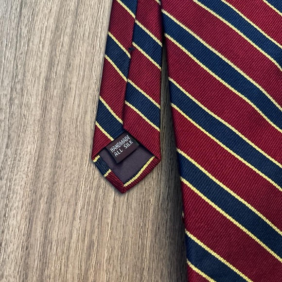 Vintage Ashford & brooks silk Classic Striped Tie in Red and Blue - Picture 4 of 5